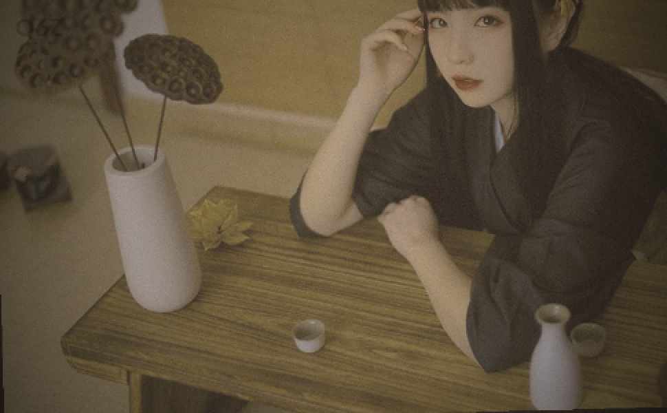 长沙美院清纯甜妹林若曦，网恋竟如此放得开？搓奶扣穴画面让人直呼受不了！